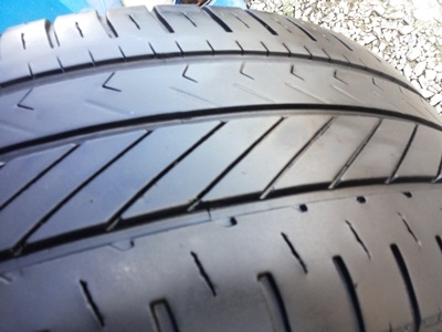 ขายยาง215/60/16 ปี 11 GOODYEAR  DUELER   1  ชุด