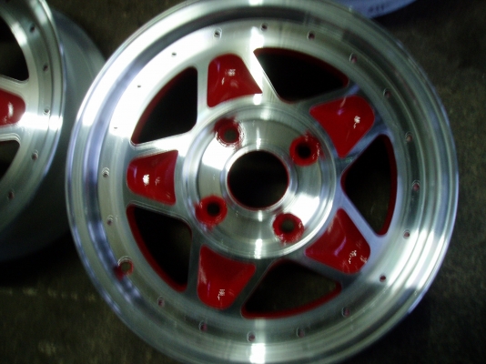 ขายล้อแม็กขอบ14พร้อมยางถูกๆใส่รถ4รู114 ขายล้อแม็กขอบ14พร้อมยางถูกๆใส่รถ4รู114