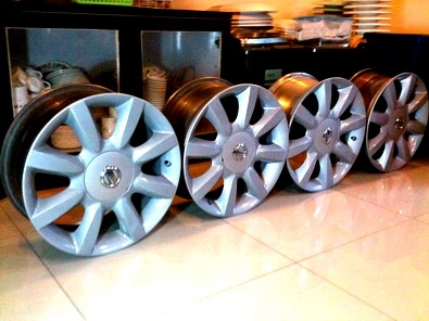 แม็กซ์ TEANA 17 นิ้ว 5รู114.3 ลาย หายากครับ สภาพใหม่ทั้งชุด ฝาครบ แม็กซ์ TEANA 17 นิ้ว 5รู114.3 ลาย หายากครับ สภาพใหม่ทั้งชุด ฝาครบ