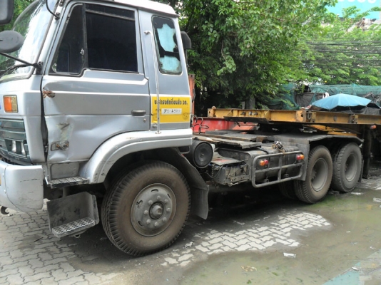 Nissan UD CWM430HT-62194  290 แรงม้า หัวลากพร้อมใช้