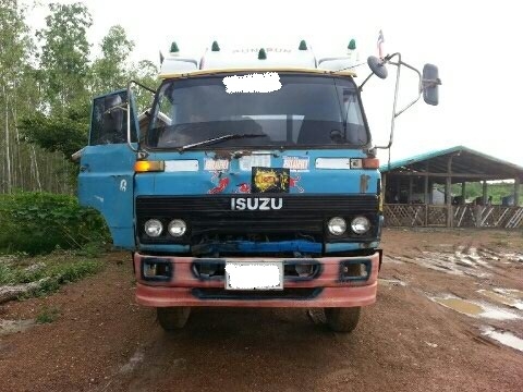 ขายเทเลอร์ ISUZU JCM 1เพลา สภาพสวยพร้อมใช้ ติดต่อได้ที่คุณ อ๊อฟ พิจิตร 086-737-9991 ขายเทเลอร์ ISUZU JCM 1เพลา สภาพสวยพร้อมใช้ ติดต่อได้ที่คุณ อ๊อฟ พิจิตร 086-737-9991