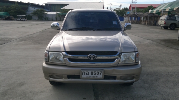 ขายถูกๆสปอร์ตคลูเซอร์4ประตู เครื่อง2.5d4dคอมมอลเรว เกียร์ธรรมดา เบรกabs รถพร้อมใช้คับ