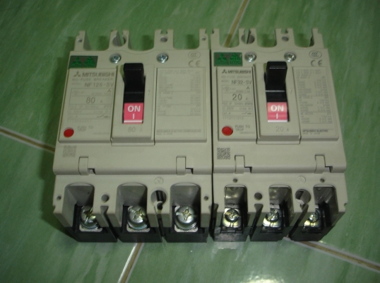 ขายเบรคเกอร์ไฟฟ้า 3P 80A,20A MITSUBISHI