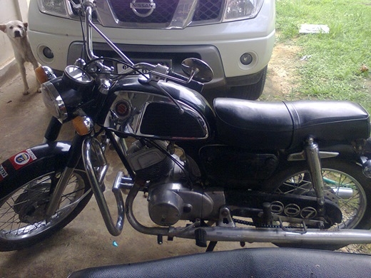 มอเตอร์ไซด์ซูซูกิ K125 สภาพเดิมๆสวยมีเล่มพร้อมโอนราคาต่อรองได้ครับ มอเตอร์ไซด์ซูซูกิ K125 สภาพเดิมๆสวยมีเล่มพร้อมโอนราคาต่อรองได้ครับ