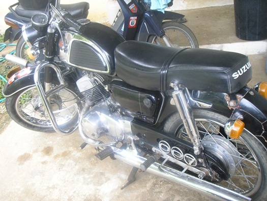 มอเตอร์ไซด์ซูซูกิ K125 สภาพเดิมๆสวยมีเล่มพร้อมโอนราคาต่อรองได้ครับ มอเตอร์ไซด์ซูซูกิ K125 สภาพเดิมๆสวยมีเล่มพร้อมโอนราคาต่อรองได้ครับ