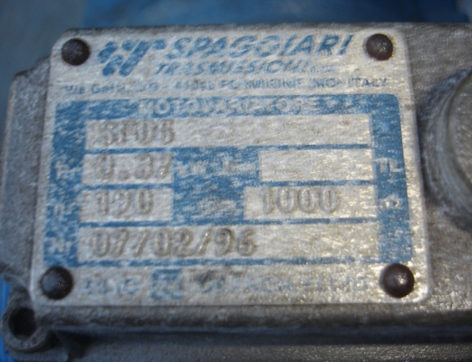 ขายมอเตอร์เกียร์พร้อมเฟืองทดปรับรอบได้ ไฟ3เฟส 0.37kw