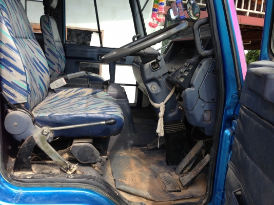 ขายรถ6ล้อดั้ม ISUZU ROCKY เครื่อง 195 แรงม้า