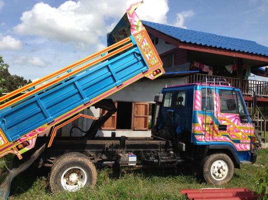 ขายรถ6ล้อดั้ม ISUZU ROCKY เครื่อง 195 แรงม้า