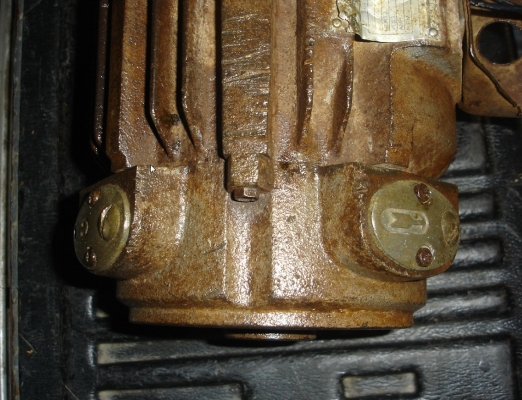 ขายมอเตอร์ถ่าน MITSUBISHI 1 แรงม้า ไฟ220v เทียบเท่ามอเตอร์ 2 แรง