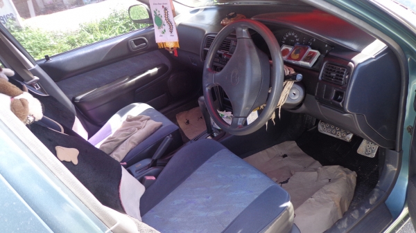 ขายรถเก๋ง โตโยต้า โคโรล่า เกียร์ รถออโต้ เครื่อง 1,500 ซีซี ปี 2539 พร้อมใช้งาน