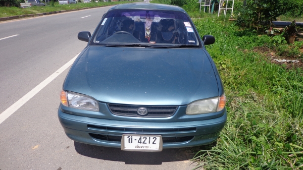 ขายรถเก๋ง โตโยต้า โคโรล่า เกียร์ รถออโต้ เครื่อง 1,500 ซีซี ปี 2539 พร้อมใช้งาน