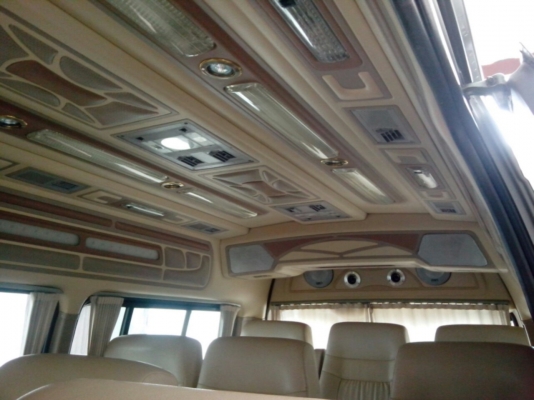 บริการให้เช่า รถตู้ VIP. 10 ที่นั่ง ดีเซล