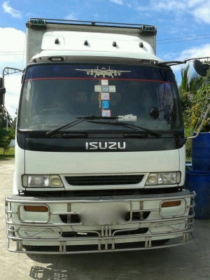 รถอีซซุ 10 ล้อ ตู้เย็น 230 แรงม้า ปี 47 สนใจติดต่อ 081 - 6079515 รถอีซซุ 10 ล้อ ตู้เย็น 230 แรงม้า ปี 47 สนใจติดต่อ 081 - 6079515