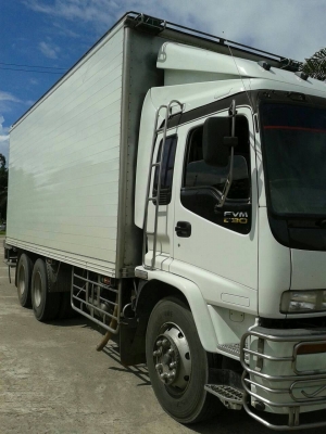 รถอีซซุ 10 ล้อ ตู้เย็น 230 แรงม้า ปี 47 สนใจติดต่อ 081 - 6079515 รถอีซซุ 10 ล้อ ตู้เย็น 230 แรงม้า ปี 47 สนใจติดต่อ 081 - 6079515