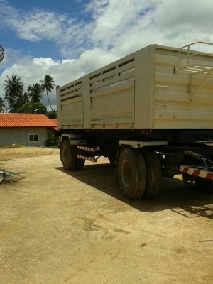 ขายห่างพ่วง สามมิต 2 เพลา ปี 49 สนใจติดต่อ 081 - 6079515 ขายห่างพ่วง สามมิต 2 เพลา ปี 49 สนใจติดต่อ 081 - 6079515