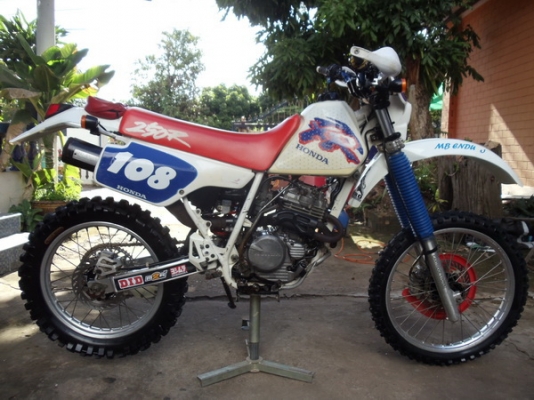 ขาย xr250r ปี 93 ตัวแข่งถังพลาสติก