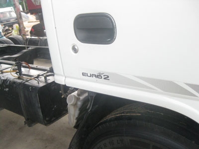 ขายหกล้อหัวคัซซี NPR 130 แรง Turbo Uro 2 สวยมาก โทร 088-4501277