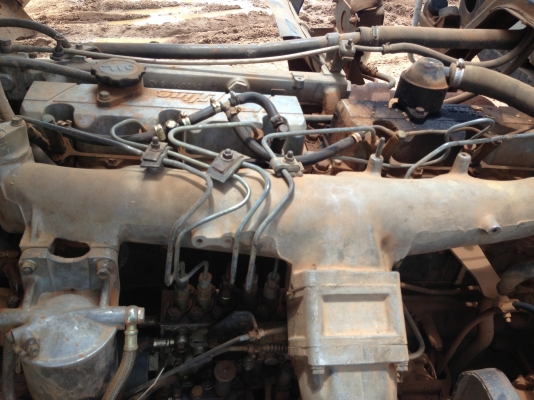 HINO FM 2K 260 HP K13D สิบล้อดั๊มพ์ กระบะดั๊มพ์มิเนียม 12 ตันสภาพสวยพื้นเหล็กไม่มีผุกร่อน เครื่องแน่นแรงดีไม่มีเยิ้ม หัวเก๋งสมอเงินภายในเก๋งคอนโซลสวยครบ แอร์เย็น พวงมาลัยเพาเวอร์ ระบบเบรคทริ๊ปฟี้ ช่วงล่างคัชซีสวยเดิมไม่มีบวม ยางสภาพดี 70\% พร้อมบรรทุกพร้อม