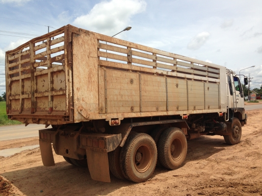 HINO FM 2K 260 HP K13D สิบล้อดั๊มพ์ กระบะดั๊มพ์มิเนียม 12 ตันสภาพสวยพื้นเหล็กไม่มีผุกร่อน เครื่องแน่นแรงดีไม่มีเยิ้ม หัวเก๋งสมอเงินภายในเก๋งคอนโซลสวยครบ แอร์เย็น พวงมาลัยเพาเวอร์ ระบบเบรคทริ๊ปฟี้ ช่วงล่างคัชซีสวยเดิมไม่มีบวม ยางสภาพดี 70\% พร้อมบรรทุกพร้อม