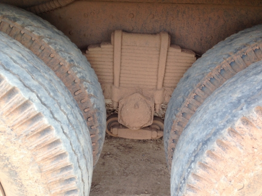 HINO FM 2K 260 HP K13D สิบล้อดั๊มพ์ กระบะดั๊มพ์มิเนียม 12 ตันสภาพสวยพื้นเหล็กไม่มีผุกร่อน เครื่องแน่นแรงดีไม่มีเยิ้ม หัวเก๋งสมอเงินภายในเก๋งคอนโซลสวยครบ แอร์เย็น พวงมาลัยเพาเวอร์ ระบบเบรคทริ๊ปฟี้ ช่วงล่างคัชซีสวยเดิมไม่มีบวม ยางสภาพดี 70\% พร้อมบรรทุกพร้อม