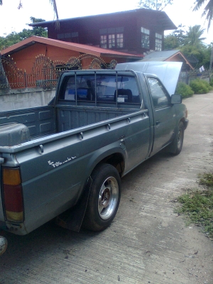 ขายNISSAN BIG M ฝาแดงปี92 สภาพเดิมๆ ขายNISSAN BIG M ฝาแดงปี92 สภาพเดิมๆ
