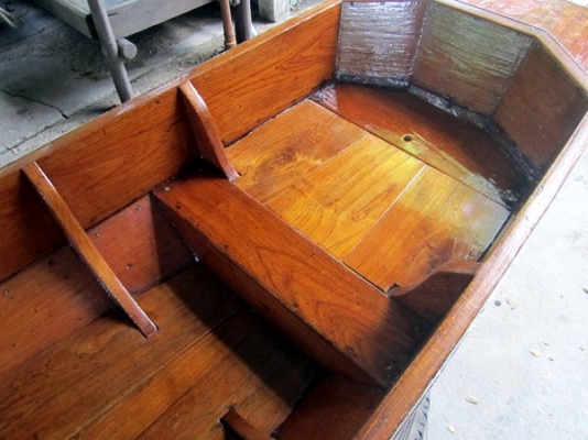 เรือไม้สักแท้ๆ 10 ศอก