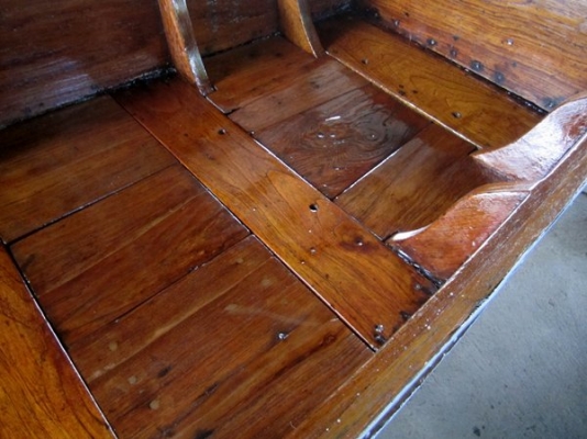 เรือไม้สักแท้ๆ 10 ศอก