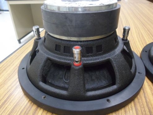 ลำโพงซับ 10 นิ้ว EMBLAZE