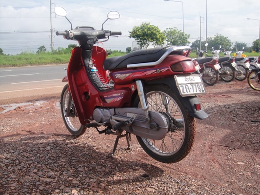 ขายฮอนด้าดรีม เอ็กซ์เซล สีแดง สภาพพร้อมใช้งาน ทะเบียนพร้อมชุดโอน