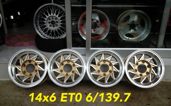ขายล้อขอบ 14x6 ET0 6/139.7 ลายกงจักร แนวเรโทร สวยมากครับ
