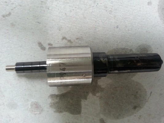 ขายหัวฉีด 8 รู d-max เดนโซ่ เบอร์ 947 แกนดำ รับประกันแท้ 1000\%คับ089-8374018