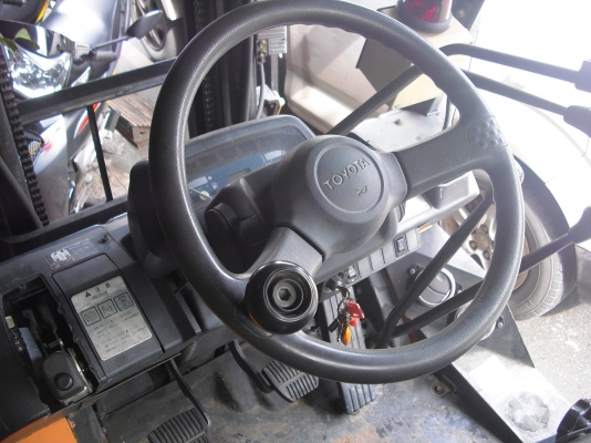 ขายโฟล์คลิฟท์ โตโยต้า รุ่น 7fg15 เครื่อง5k แก๊ส-น้ำมัน ขายโฟล์คลิฟท์ โตโยต้า รุ่น 7fg15 เครื่อง5k แก๊ส-น้ำมัน