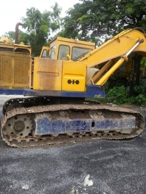 ขายรถแแบคโฮ KOMATSU PC200สภาพพร้อมใช้ 500000 บาท ขายรถแแบคโฮ KOMATSU PC200สภาพพร้อมใช้ 500000 บาท