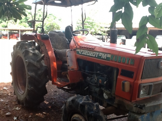 คูโบต้า L3202 4 WD 2 เพลา พวงมาลัยเพาเวอร์ ผาน 6 LCS