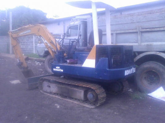 ขาย KOMATSU PC 20 - 6 สถาพสวยพร้อมใช้งาน