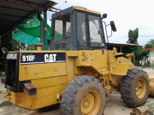 ขายรถตักล้อยาง 910 F