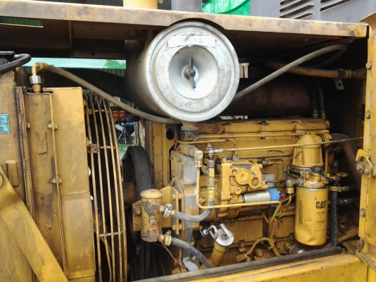 ขายรถตักล้อยาง 910 F