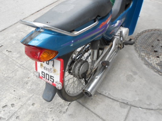 Honda-Dream เครื่องกริ๊บมากครับไม่เยิ้ม ควันไม่ไหล