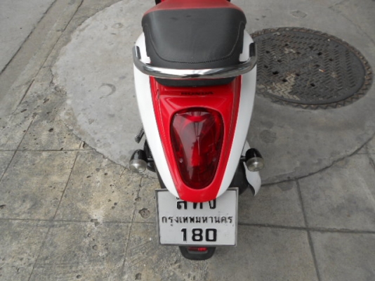 Honda-Scoopy i 110cc เครื่องเนียนมากครับ สภาพเยี่ยมเลยครับ