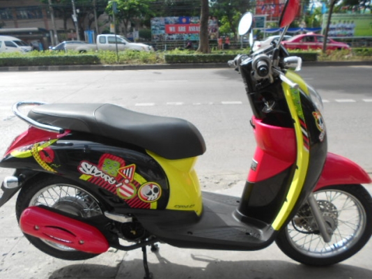 Honda-Scoopy i 110cc ปี 2555ดเครื่องเนียนมากครับ สภาพมือ 1 ครับ Honda-Scoopy i 110cc ปี 2555ดเครื่องเนียนมากครับ สภาพมือ 1 ครับ