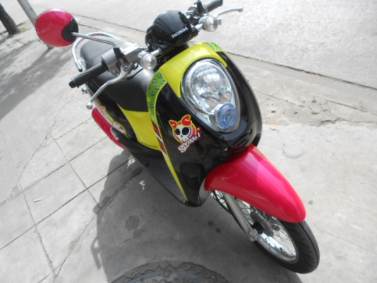 Honda-Scoopy i 110cc ปี 2555ดเครื่องเนียนมากครับ สภาพมือ 1 ครับ Honda-Scoopy i 110cc ปี 2555ดเครื่องเนียนมากครับ สภาพมือ 1 ครับ
