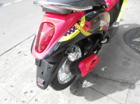 Honda-Scoopy i 110cc ปี 2555ดเครื่องเนียนมากครับ สภาพมือ 1 ครับ Honda-Scoopy i 110cc ปี 2555ดเครื่องเนียนมากครับ สภาพมือ 1 ครับ