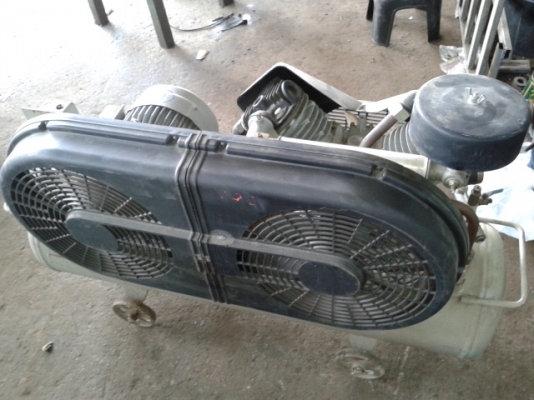 ขายปั๊มลม IWATA สภาพเก่าญี่ปุ่น รุ่นoilfree