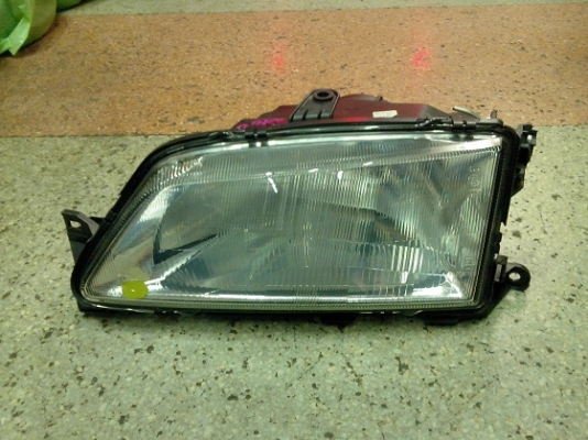 ขายไฟหน้า PEUGEOT 306 ด้านซ้าย แท้เก่า