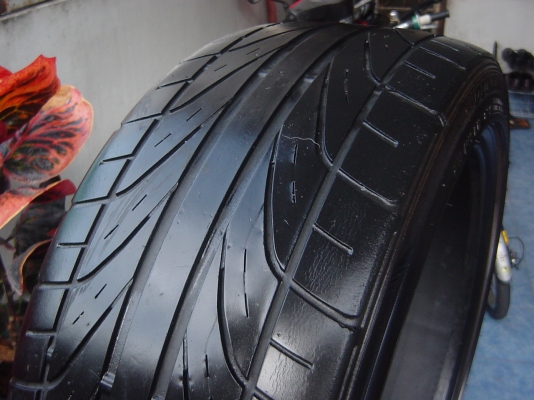 ยาง DUNLOP ขอบ 17 สภาพดีทั้ง 2 เส้น ไม่มีปะ ไม่บวม ยาง DUNLOP ขอบ 17 สภาพดีทั้ง 2 เส้น ไม่มีปะ ไม่บวม