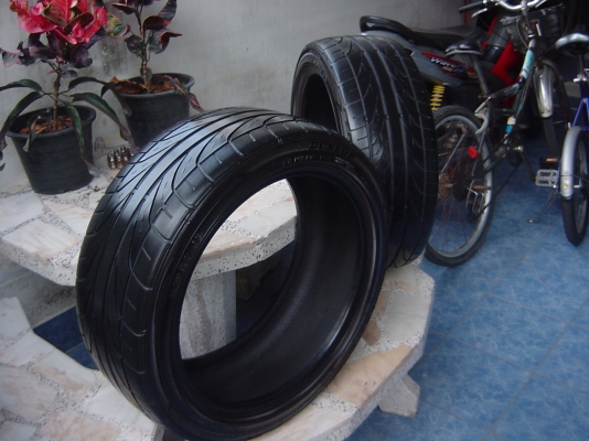 ยาง DUNLOP ขอบ 17 สภาพดีทั้ง 2 เส้น ไม่มีปะ ไม่บวม