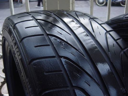 ยาง DUNLOP ขอบ 17 สภาพดีทั้ง 2 เส้น ไม่มีปะ ไม่บวม ยาง DUNLOP ขอบ 17 สภาพดีทั้ง 2 เส้น ไม่มีปะ ไม่บวม