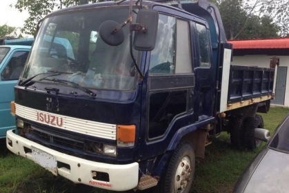 ***ขายแล้วครับขอบคุณ Truck2hand ***ขออนุญาต ลงขายใหม่ หลุดมัดจำ!! ขาย ตัดก่อนฟิตเครื่อง 6ล้อดั๊มดิน ISUZU ROCKY FRR 175HP 6BG1 เครื่องดี มีอ่อนหน่อย ช่วงล่างแน่นคัสซีสวยไม่ผุไม่ดาม กระบะดั๊มเหล็ก6ตันยิงหน้า 3.60ม. สภาพดีพื้นดีข้างดีไม่ผุ หัวบางภายในดีคอนโ