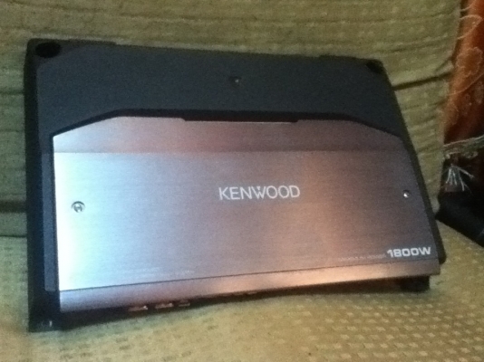 ขายแอป์ KENWOOD รุ่น KAC-9104D (2ch) Class D สภาพสวยขายถูก 2700.-