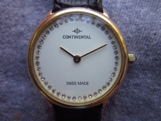 +++++ CONTINENTAL กะหลั่ยเรือนทองสตรีสภาพสวย +++++